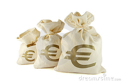 bags-money-6755023