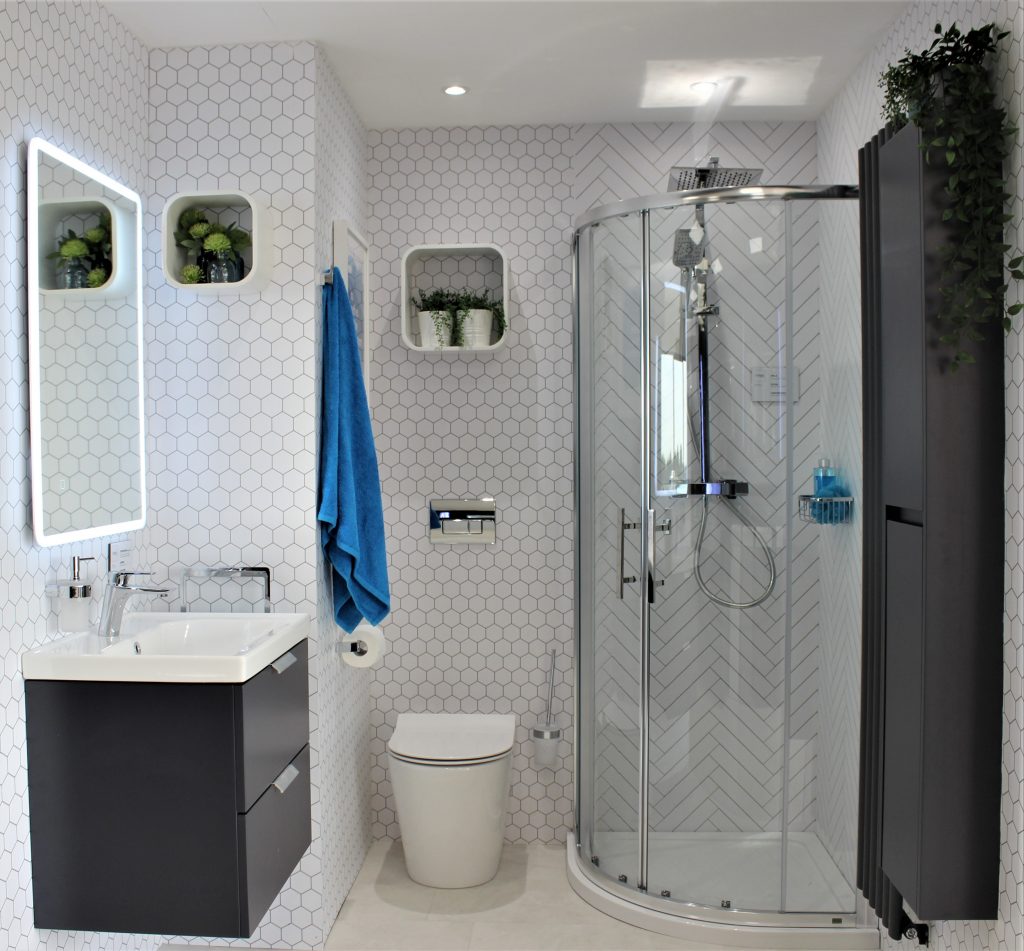 Showroom Pod Shower