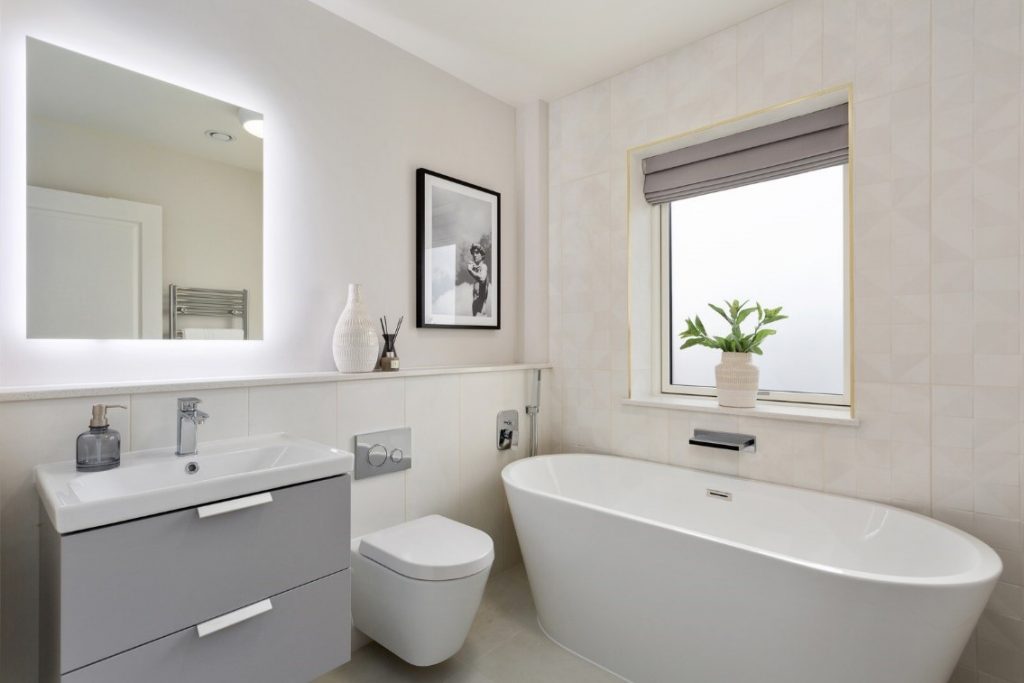Sandymount Castle Court Bathroom with free standing bath